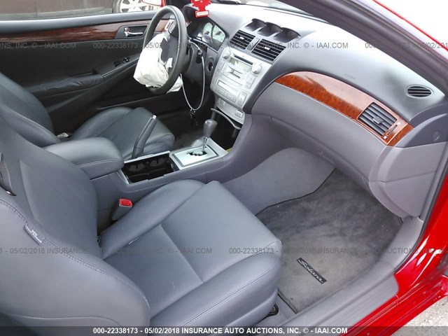 4T1FA38P96U102467 - 2006 TOYOTA CAMRY SOLARA SE/SLE წითელი ფოტო 5