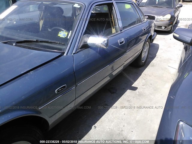 SAJHY154XKC565985 - 1989 JAGUAR XJ6 ლურჯი ფოტო 6