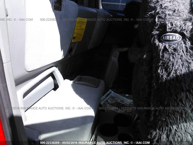 5TETX62N57Z362081 - 2007 TOYOTA TACOMA PRERUNNER ACCESS CAB RED photo 8