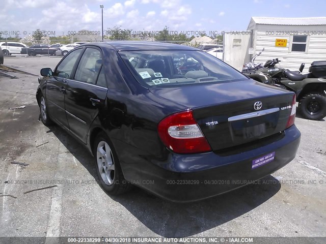 4T1BE32KX2U081039 - 2002 TOYOTA CAMRY LE/XLE/SE BLACK photo 3