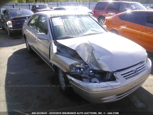 4T1BG22K2VU047766 - 1997 TOYOTA CAMRY CE/LE/XLE ოქროსფერი ფოტო 1