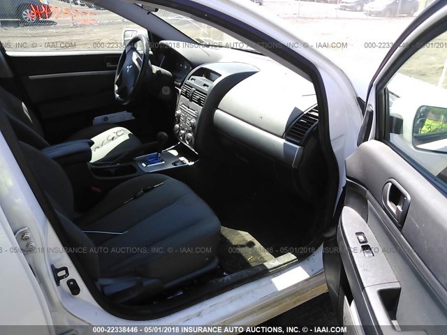 4A32B2FF6BE028608 - 2011 MITSUBISHI GALANT FE WHITE photo 5