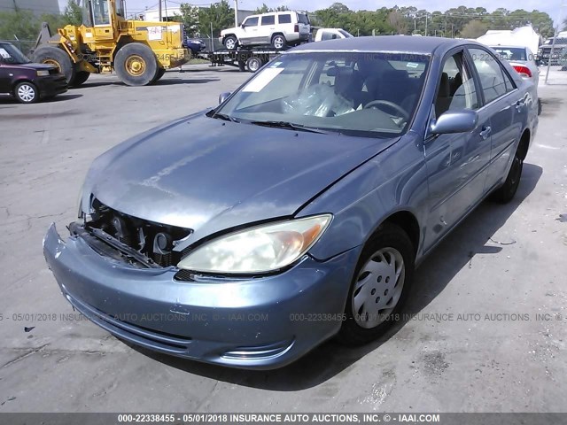 4T1BE32K74U884796 - 2004 TOYOTA CAMRY LE/XLE/SE ლურჯი ფოტო 2