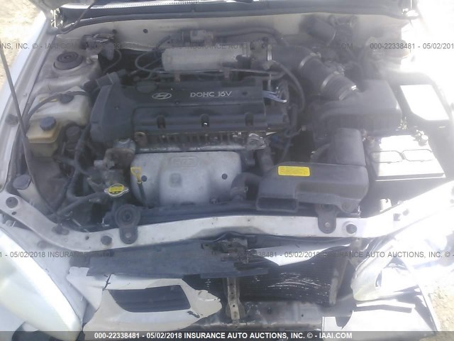 KMHJF35F1YU000056 - 2000 HYUNDAI ELANTRA GLS SILVER photo 10