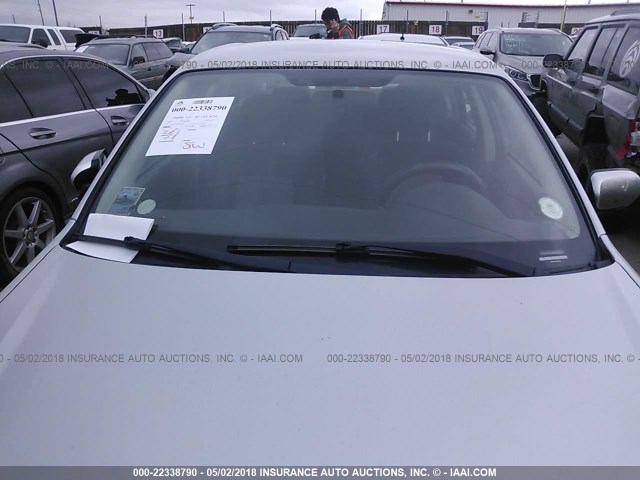 4S3BL616357227428 - 2005 SUBARU LEGACY 2.5I SILVER photo 6