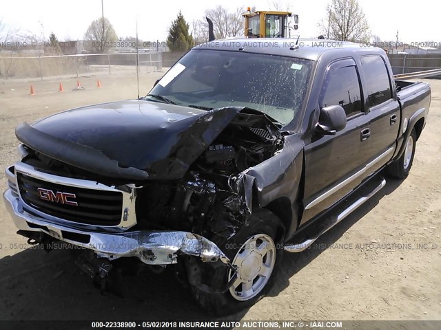 2GTEK13TX51162015 - 2005 GMC NEW SIERRA K1500 GRAY photo 2