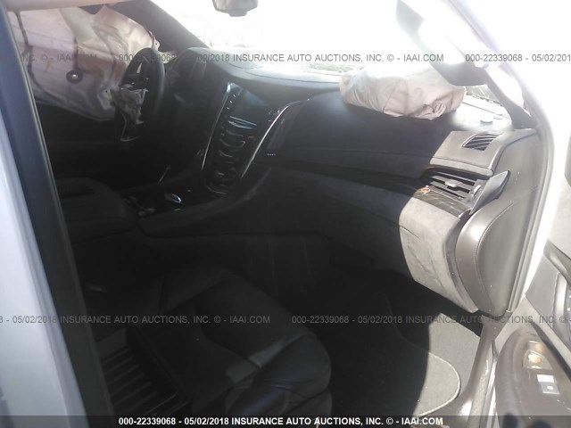 1GYS4KKJ5GR454680 - 2016 CADILLAC ESCALADE ESV PLATINUM თეთრი ფოტო 5