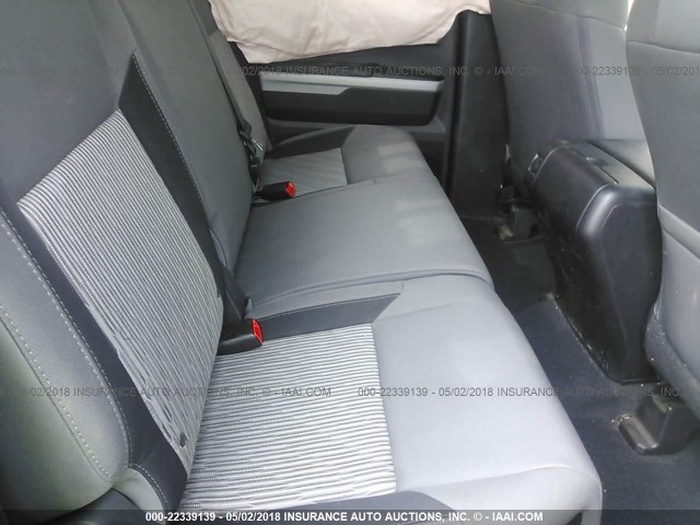 5TFRM5F15GX097075 - 2016 TOYOTA TUNDRA DOUBLE CAB SR/SR5 SILVER photo 8