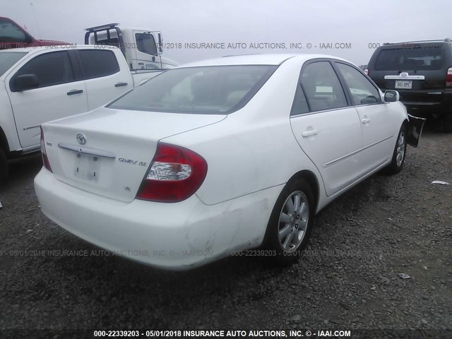 4T1BF32K04U073130 - 2004 TOYOTA CAMRY LE/XLE/SE თეთრი ფოტო 4