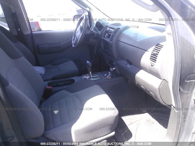 5N1AN08W86C554730 - 2006 NISSAN XTERRA OFF ROAD/S/SE GRAY photo 5