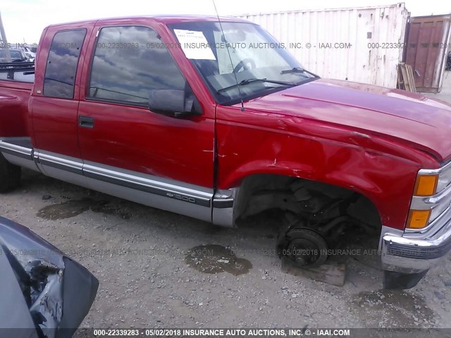 2GCEC19M8V1284675 - 1997 CHEVROLET C1500 C1500 RED photo 6