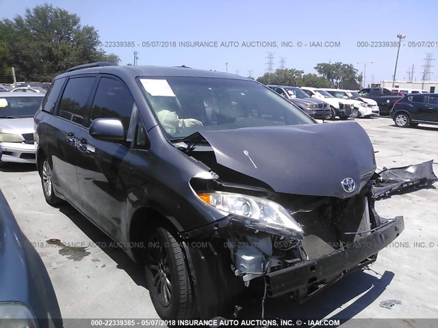 5TDYK3DC5BS145490 - 2011 TOYOTA SIENNA XLE/LIMITED GRAY photo 1