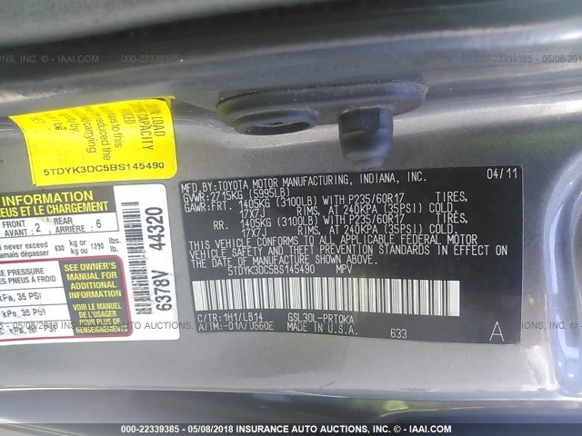 5TDYK3DC5BS145490 - 2011 TOYOTA SIENNA XLE/LIMITED GRAY photo 9