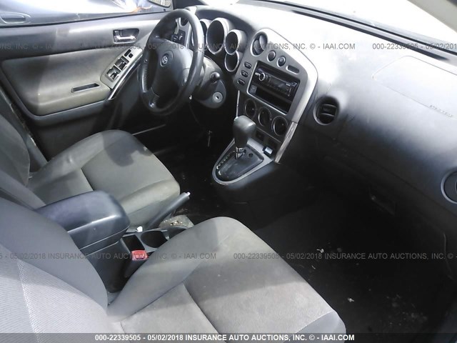 2T1KR32E84C238893 - 2004 TOYOTA COROLLA MATRIX XR SILVER photo 5