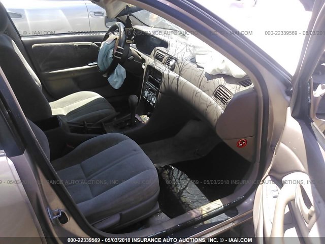 4T1BG22K5VU781706 - 1997 TOYOTA CAMRY CE/LE/XLE 金色 照片 5