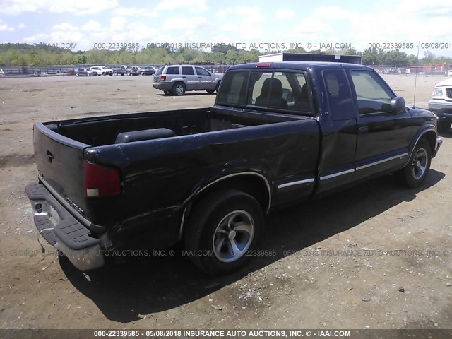 1GCCS19WX28186008 - 2002 CHEVROLET S TRUCK S10 BLACK photo 4