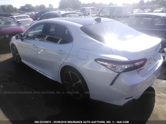 4T1BZ1HK3JU009002 - 2018 TOYOTA CAMRY XSE/XLE Ağ foto 3