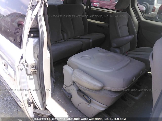 2C8GP44311R271161 - 2001 CHRYSLER TOWN & COUNTRY LX SILVER photo 8
