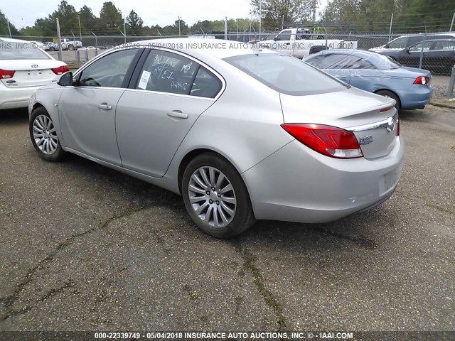 W04GP5EC9B1080996 - 2011 BUICK REGAL CXL SILVER photo 3