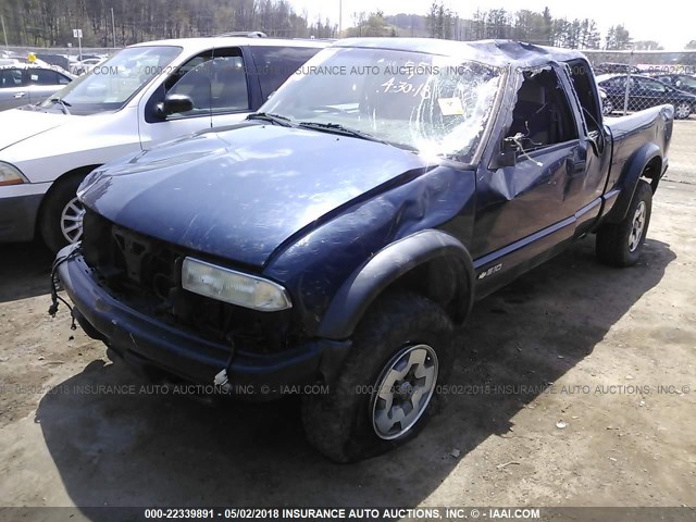 1GCCT19XX38257652 - 2003 CHEVROLET S TRUCK S10 BLUE photo 2