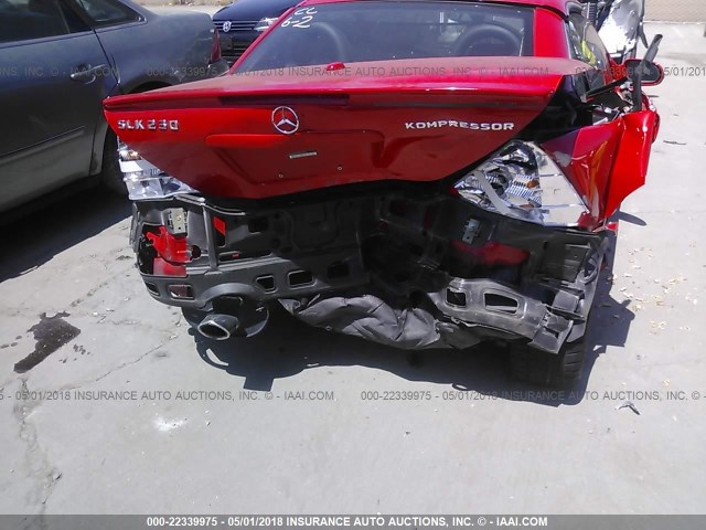 WDBKK49F64F301505 - 2004 MERCEDES-BENZ SLK 230 KOMPRESSOR RED photo 6