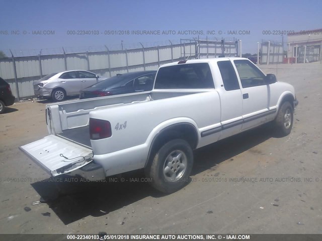 1GCDT19W3Y8195269 - 2000 CHEVROLET S TRUCK S10 WHITE photo 4