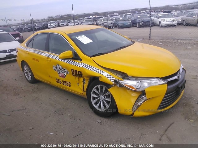 4T4BF1FK5GR561160 - 2016 TOYOTA CAMRY LE/XLE/SE/XSE 黄色 照片 1