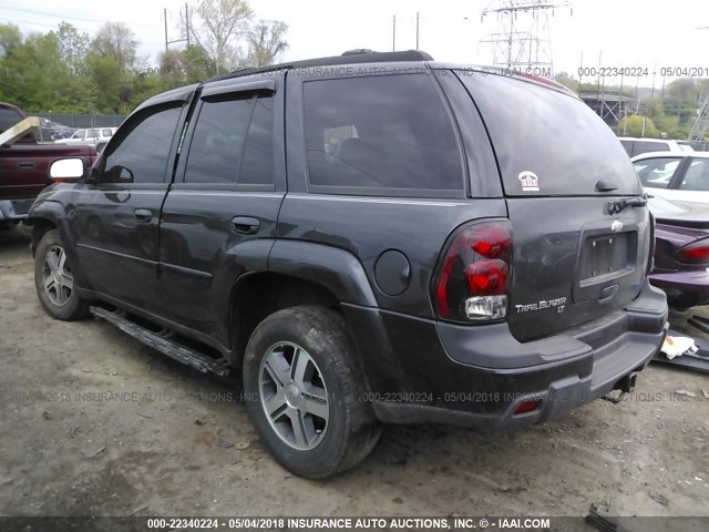 1GNDT13S952370121 - 2005 CHEVROLET TRAILBLAZER LS/LT GRAY photo 3