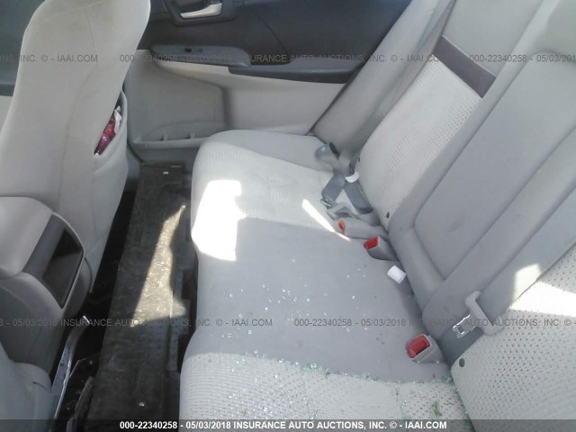 4T1BF1FKXCU008234 - 2012 TOYOTA CAMRY SE/LE/XLE შავი ფოტო 8