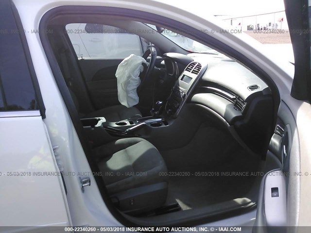 1G11B5SL1FF272154 - 2015 CHEVROLET MALIBU LS WHITE photo 5