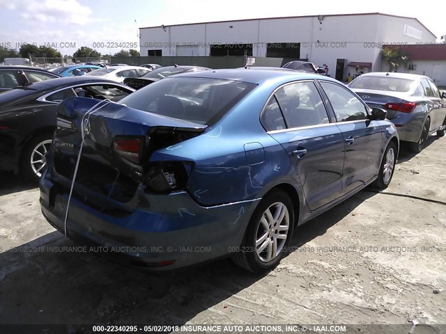 3VW2B7AJ4HM367492 - 2017 VOLKSWAGEN JETTA S 蓝色 照片 4
