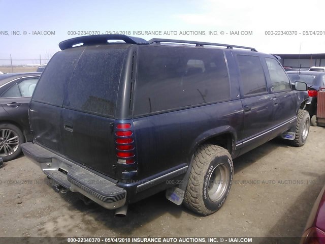 1GBFK16R4WJ335804 - 1998 CHEVROLET SUBURBAN K1500 BLUE photo 4