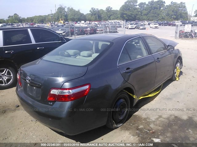 4T1BE46K67U605097 - 2007 TOYOTA CAMRY NEW GENERAT CE/LE/XLE/SE GRAY photo 4