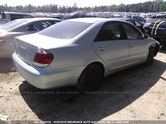 4T1BE32KX5U972680 - 2005 TOYOTA CAMRY LE/XLE/SE ღია ლურჯი ფოტო 4