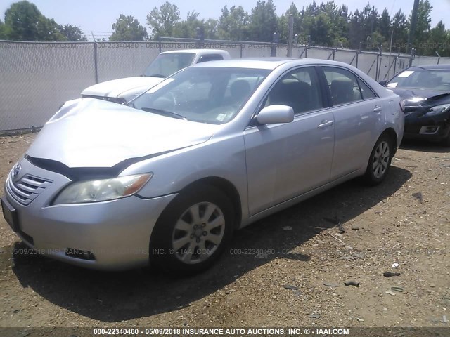 4T1BE46K07U096964 - 2007 TOYOTA CAMRY NEW GENERAT CE/LE/XLE/SE SILVER photo 2