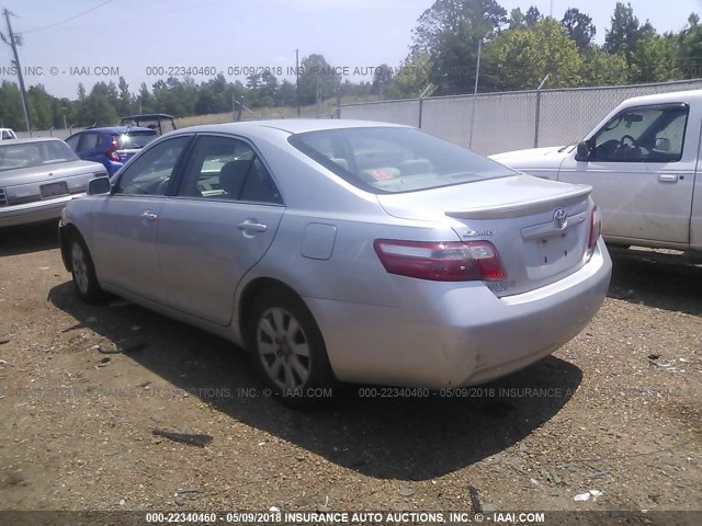 4T1BE46K07U096964 - 2007 TOYOTA CAMRY NEW GENERAT CE/LE/XLE/SE SILVER photo 3