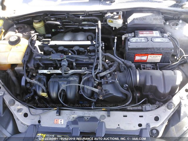 1FAFP34N95W246200 - 2005 FORD FOCUS ZX4 GOLD photo 10