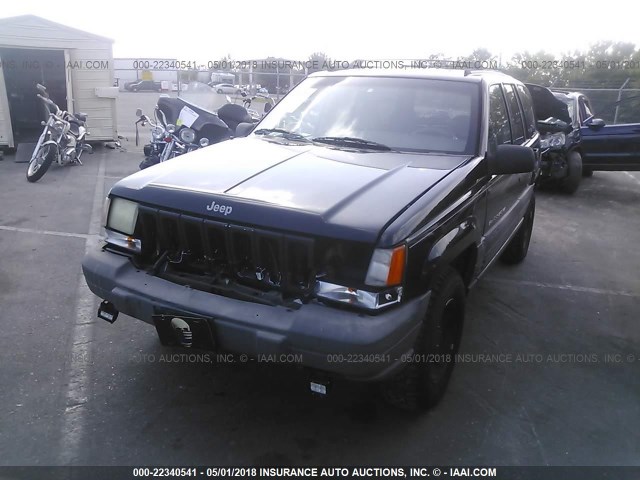 1J4GZ58S6TC337521 - 1996 JEEP GRAND CHEROKEE LAREDO BLACK photo 2