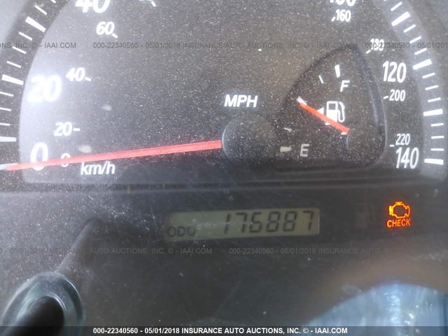 4T1BE32K92U099810 - 2002 TOYOTA CAMRY LE/XLE/SE Qara foto 7