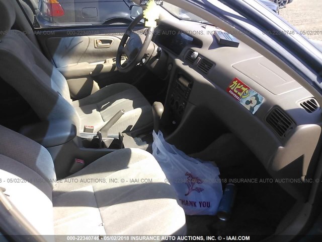 JT2BG22K7Y0488981 - 2000 TOYOTA CAMRY CE/LE/XLE 蓝色 照片 5