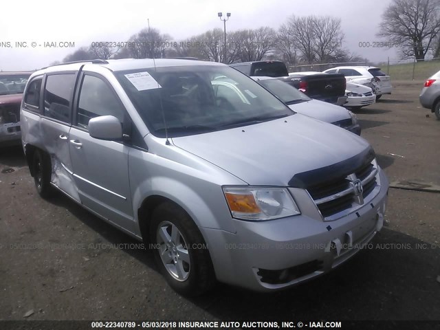 2D4RN5D16AR483626 - 2010 DODGE GRAND CARAVAN SXT SILVER photo 1