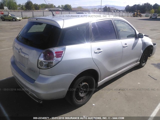 2T1KR32EX5C475547 - 2005 TOYOTA COROLLA MATRIX XR SILVER photo 4