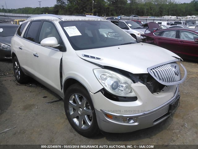 5GALRBED2AJ267261 - 2010 BUICK ENCLAVE CXL WHITE photo 1