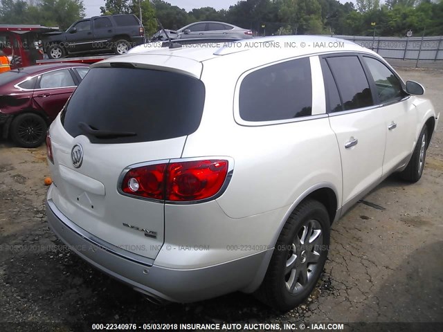 5GALRBED2AJ267261 - 2010 BUICK ENCLAVE CXL WHITE photo 4