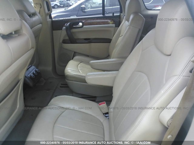 5GALRBED2AJ267261 - 2010 BUICK ENCLAVE CXL WHITE photo 8
