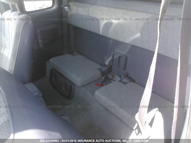 4TASM92N2XZ568780 - 1999 TOYOTA TACOMA XTRACAB PRERUNNER თეთრი ფოტო 8