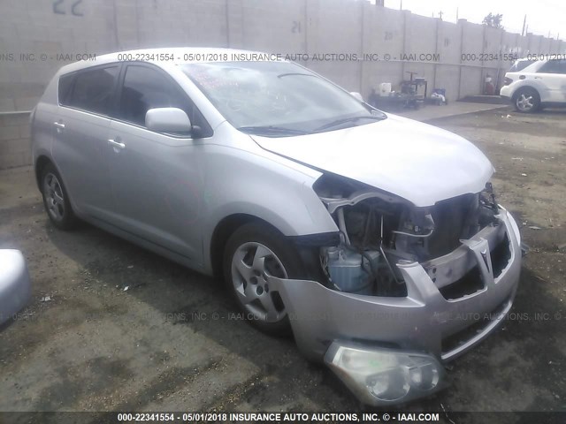 5Y2SP6E87AZ406604 - 2010 PONTIAC VIBE SILVER photo 1