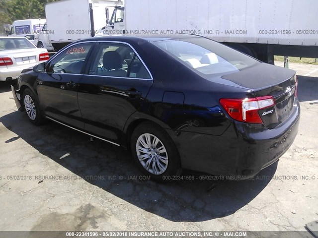 4T1BF1FK2CU021222 - 2012 TOYOTA CAMRY SE/LE/XLE BLACK photo 3