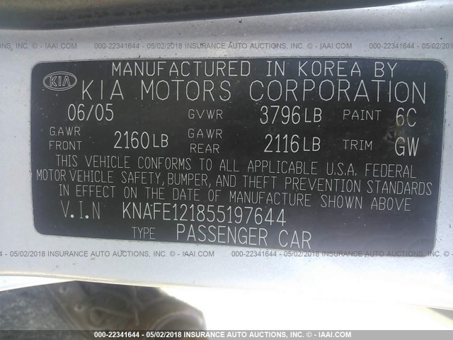 KNAFE121855197644 - 2005 KIA NEW SPECTRA LX/EX SILVER photo 9