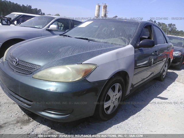 4T1BE32K64U304115 - 2004 TOYOTA CAMRY LE/XLE/SE მწვანე ფოტო 2